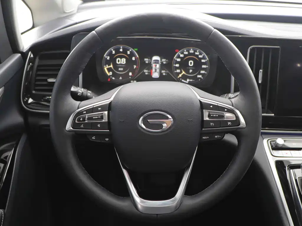 TRUMPCHI M8 2023