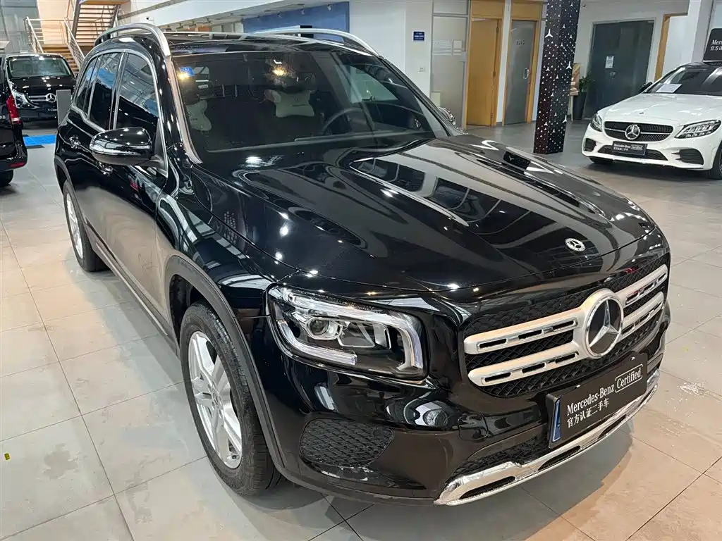 MERCEDES BENZ GLB 2022