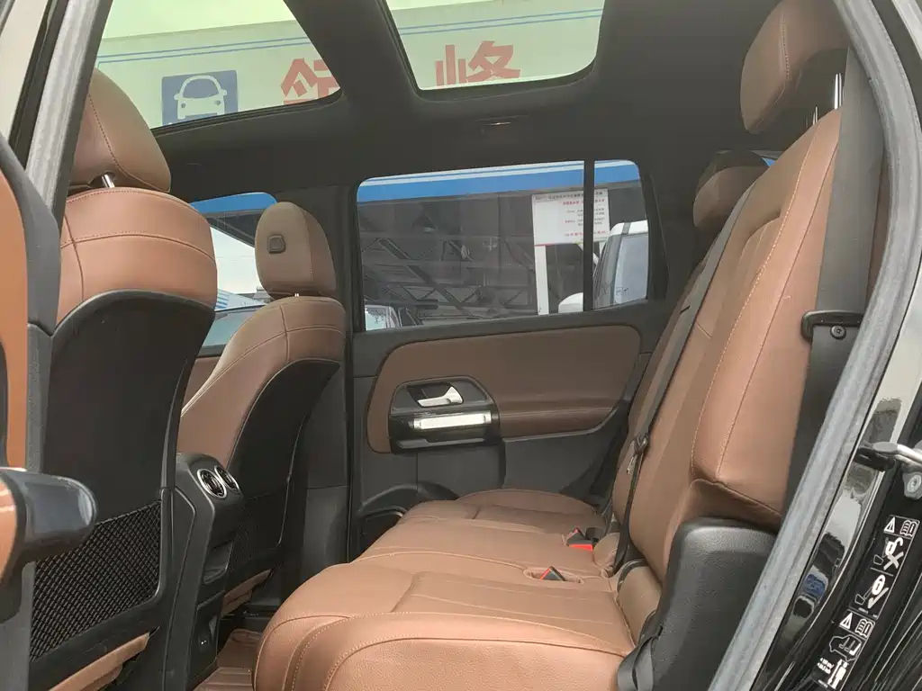 MERCEDES BENZ GLB 2020