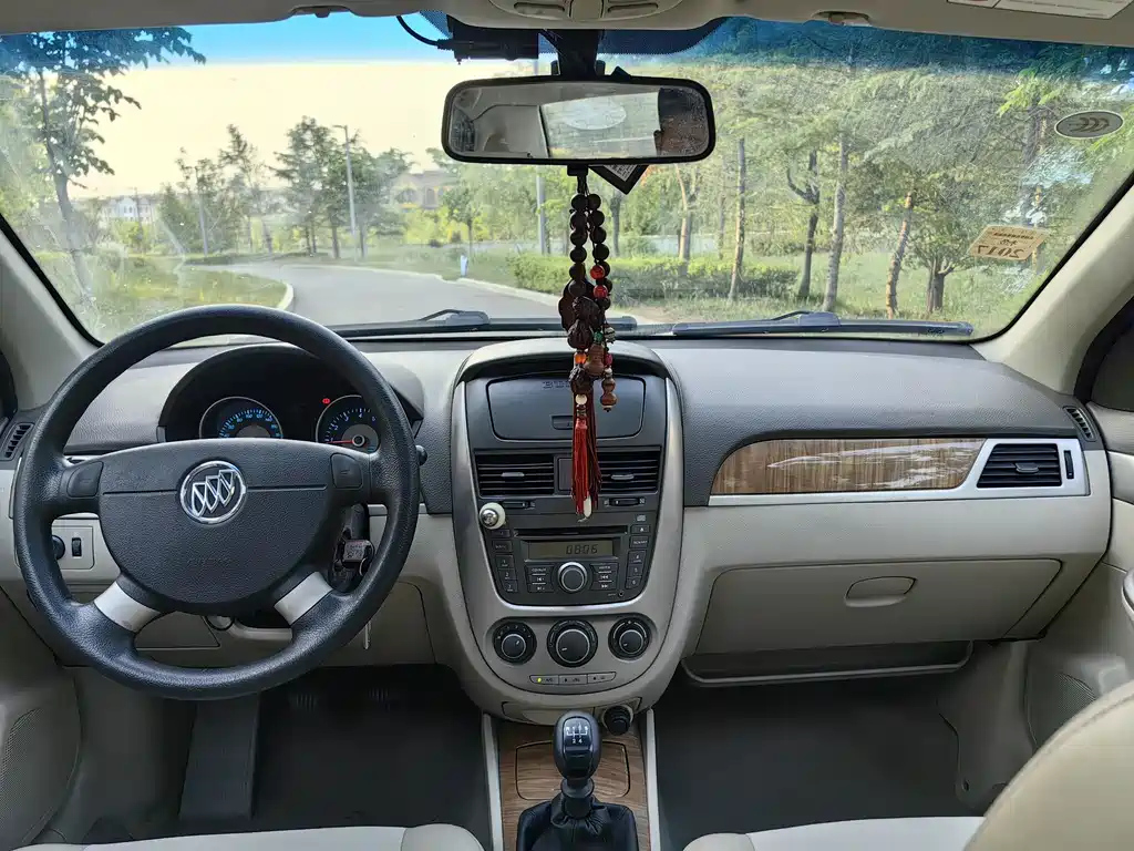 BUICK EXCELLE 2015