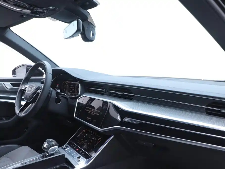 AUDI A6L 2023