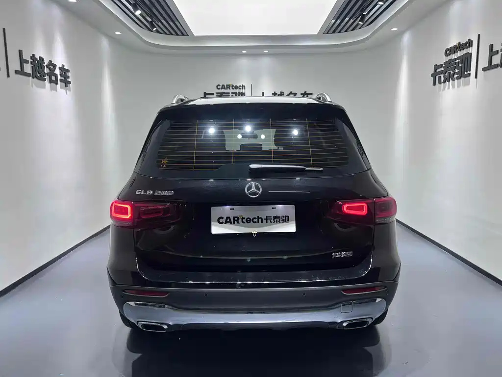 MERCEDES BENZ GLB 2022