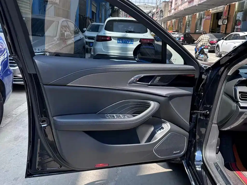 HONGQI H5 2023