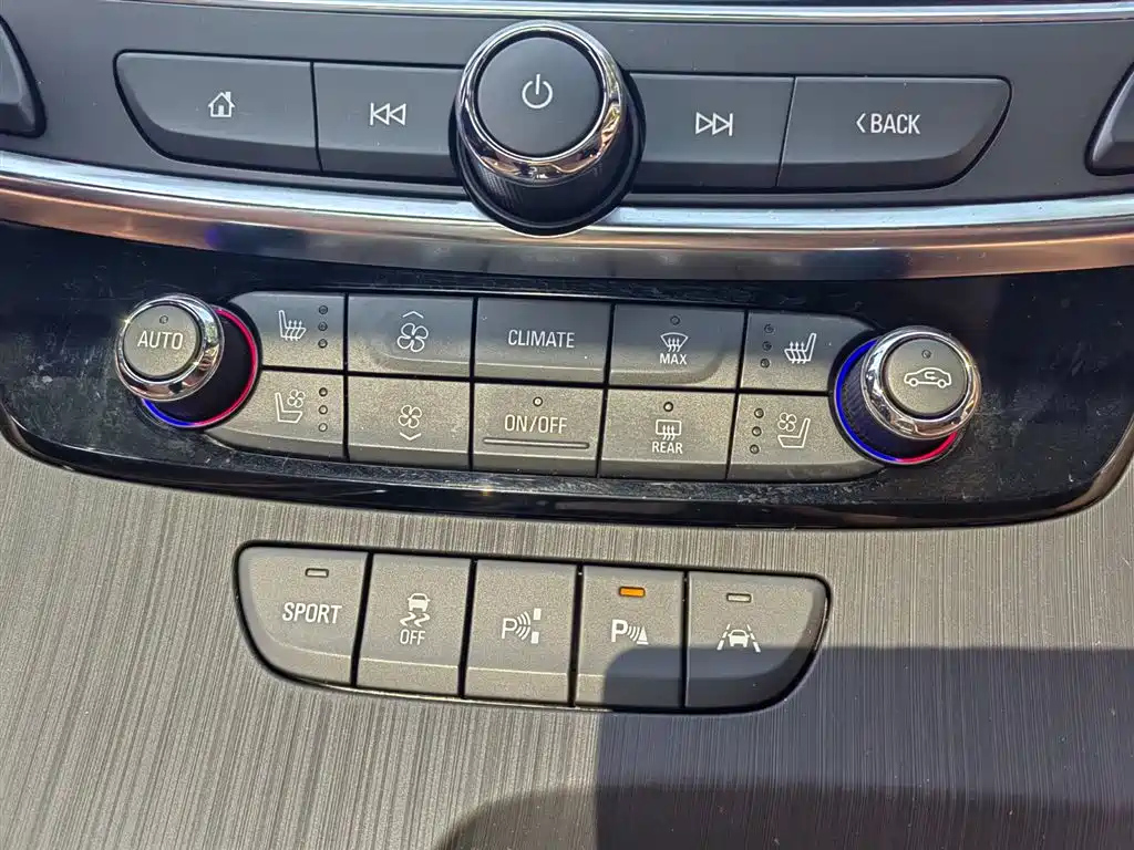 BUICK LACROSSE 2020