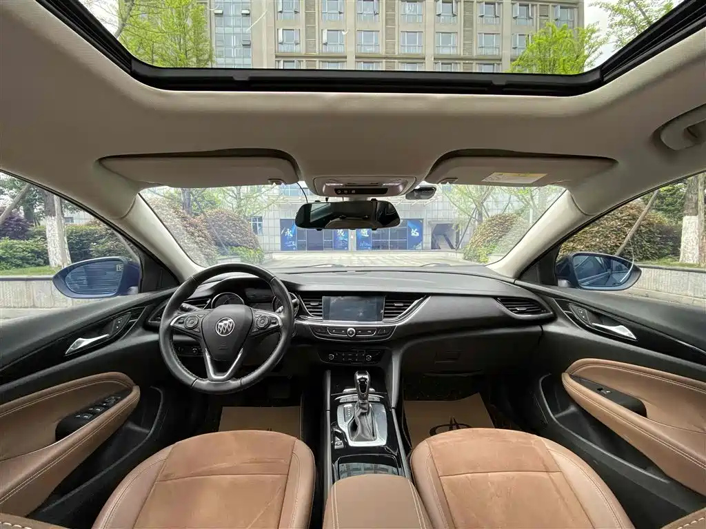 BUICK REGAL 2020