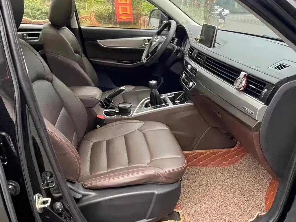 DONGFENG JOYEAR X5 2017