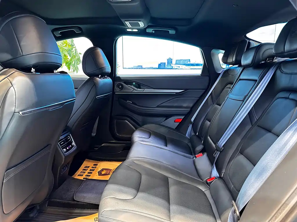 LINCOLN Z 2023