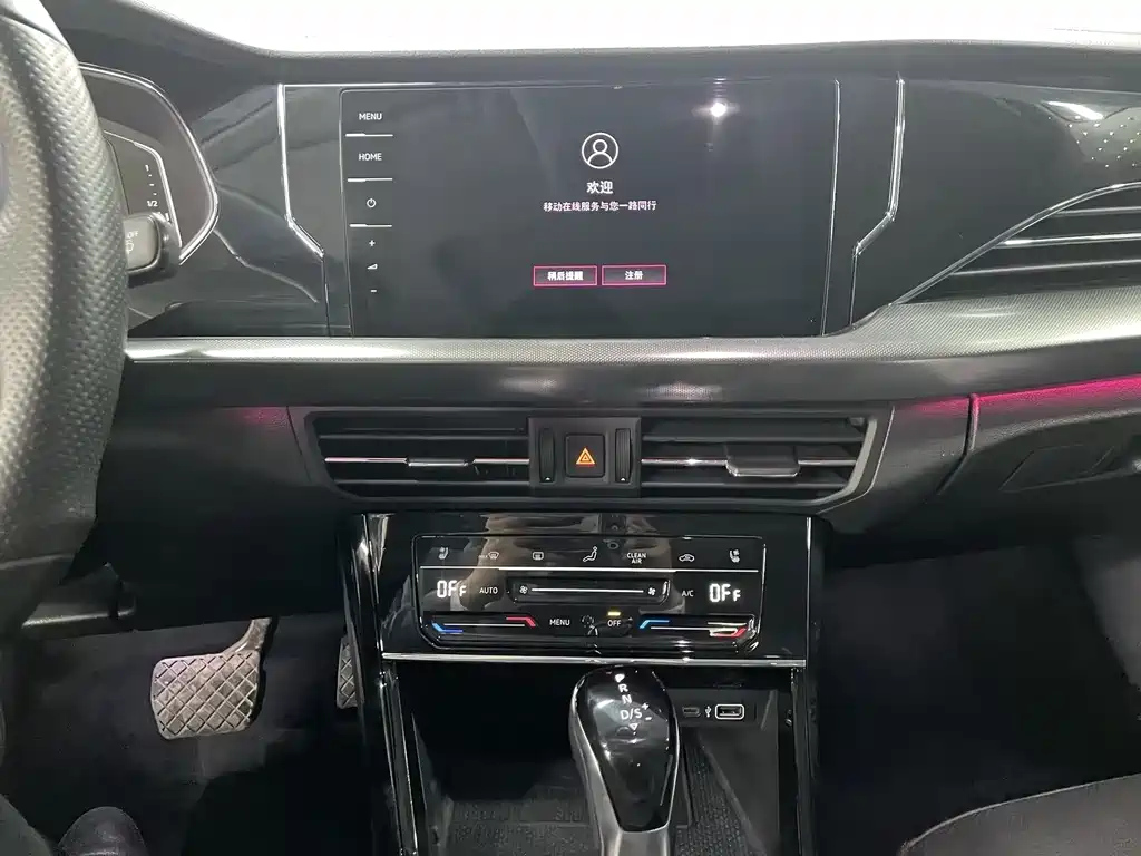 VOLKSWAGEN PASSAT 2022
