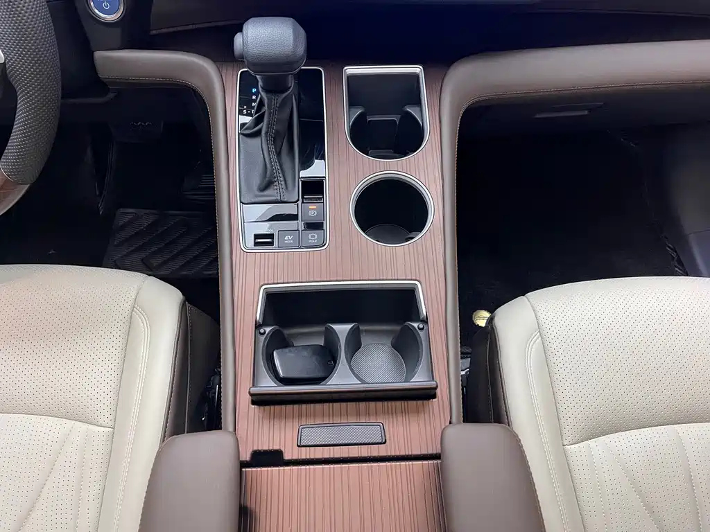 TOYOTA SIENNA SIENNA 2023