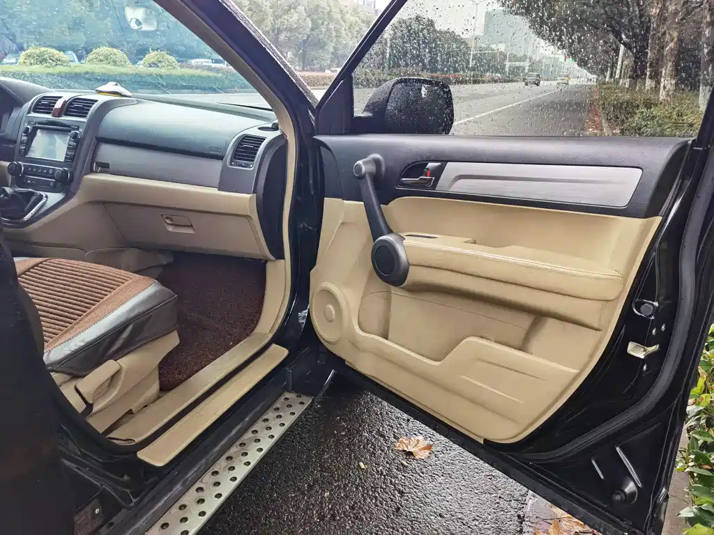 HONDA CR-V 2011