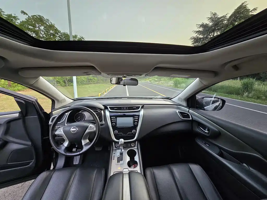 NISSAN MURANO 2018