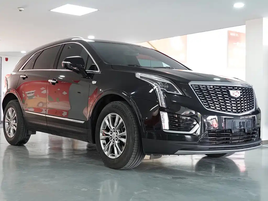 CADILLAC XT5 2021