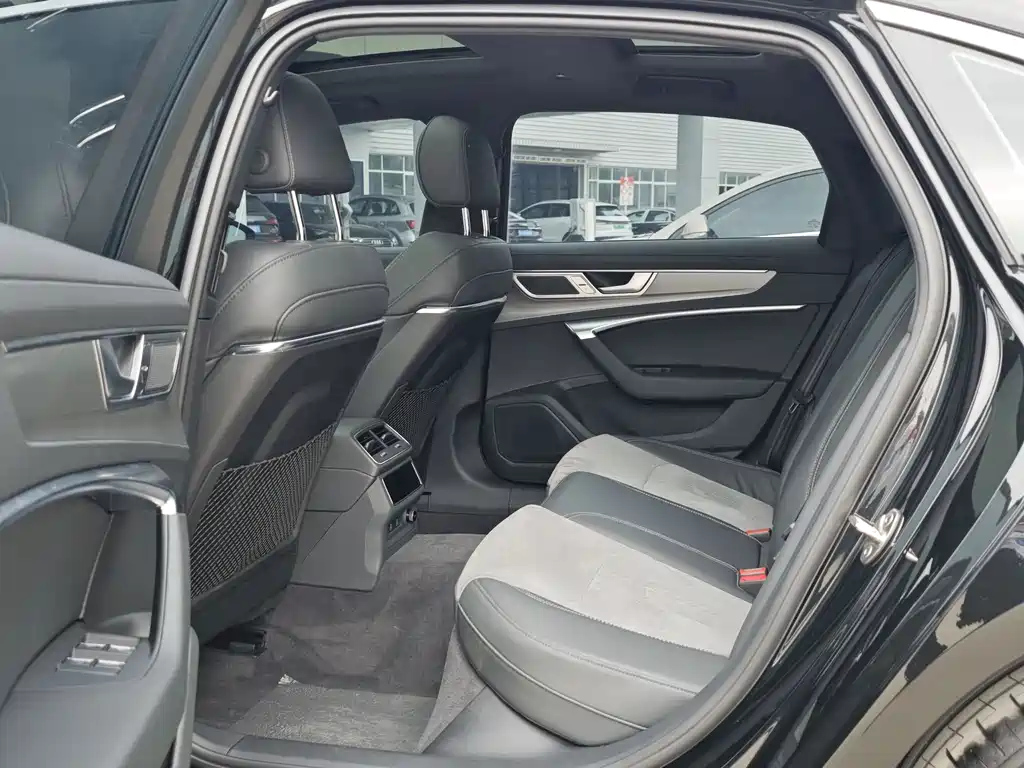 AUDI A6L 2024