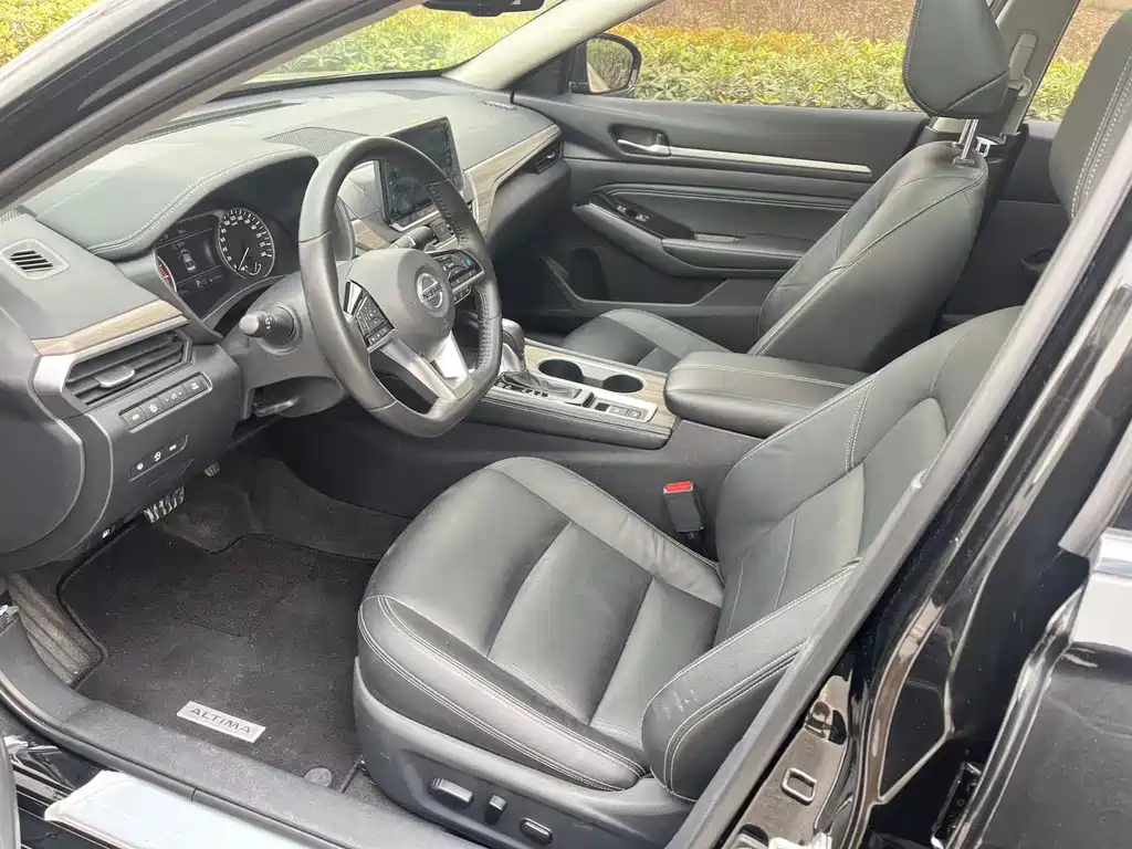 NISSAN TEANA 2021