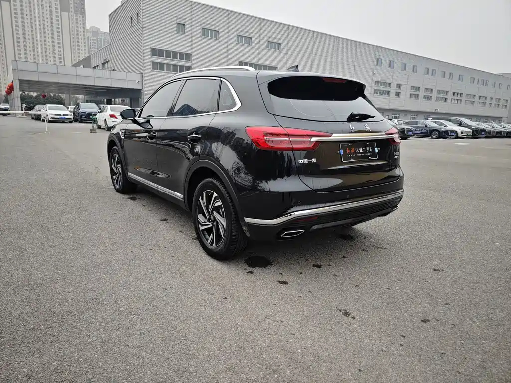 HONGQI HS5 2023