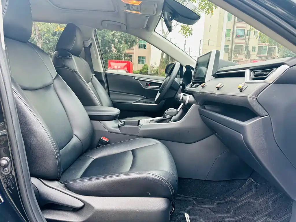 TOYOTA RAV4 RONGFANG 2020