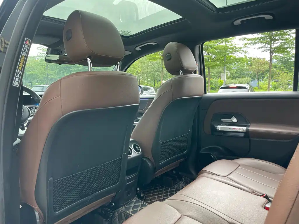 MERCEDES BENZ GLB 2021