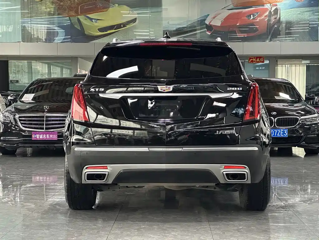 CADILLAC XT5 2022