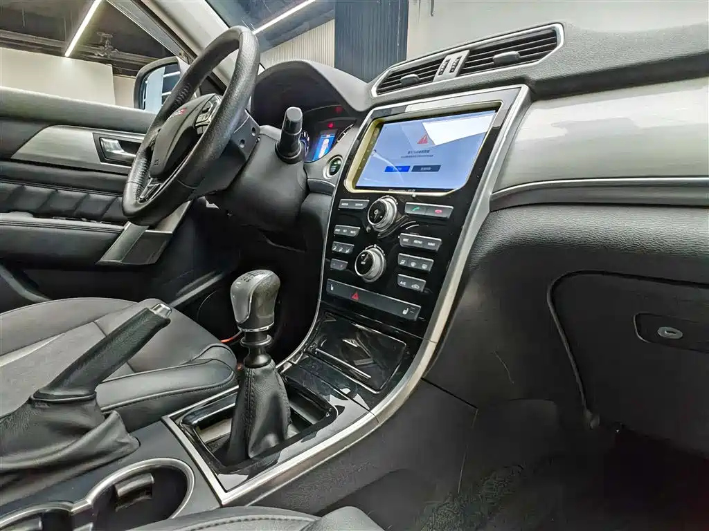 HAVAL H2 2014