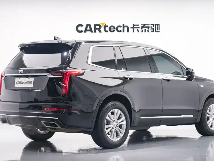 CADILLAC XT6 2020