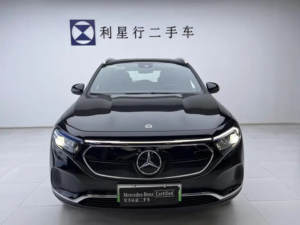 MERCEDES BENZ EQA 2023
