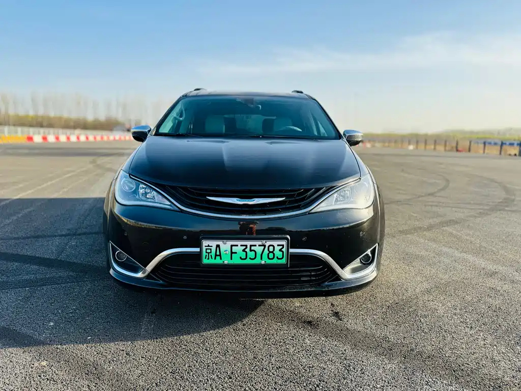 CHRYSLER OTHER 2018