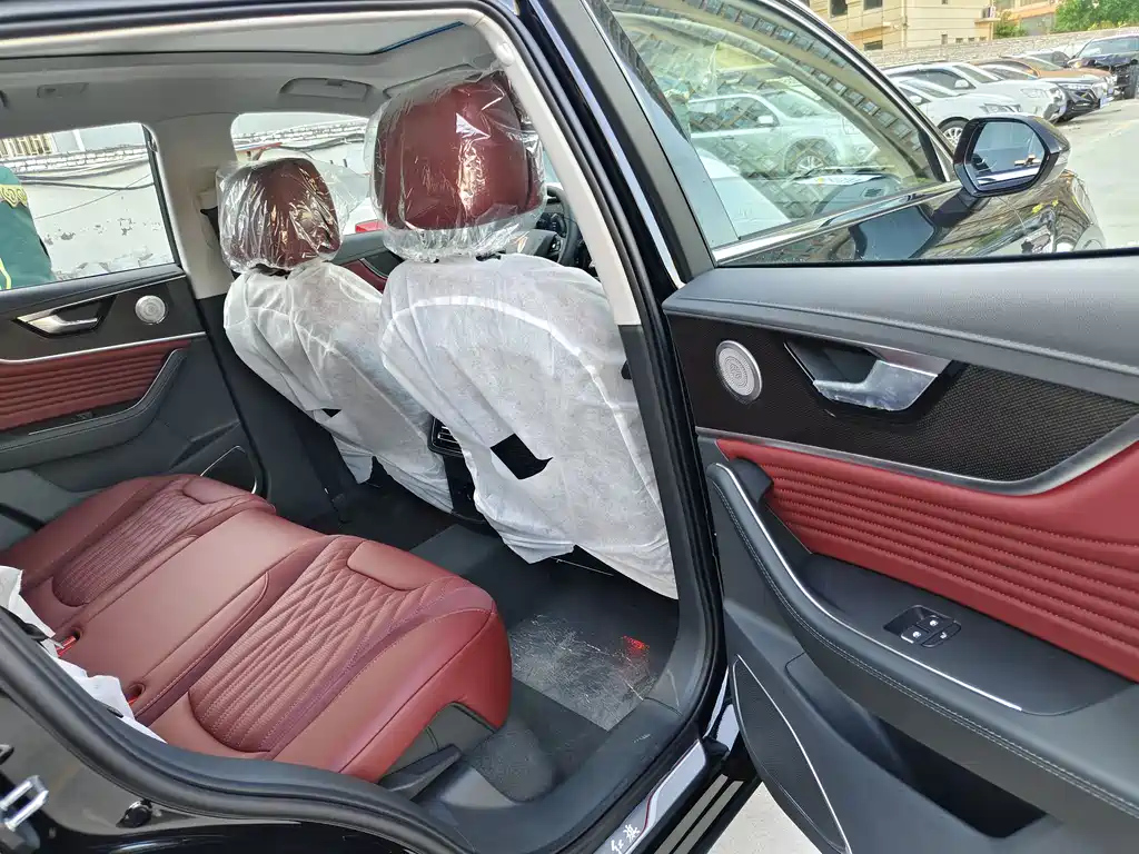 HONGQI HS5 2024