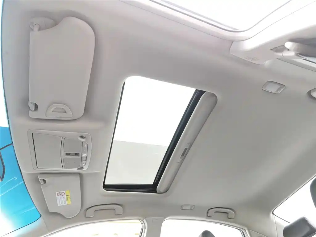 NISSAN TEANA 2018