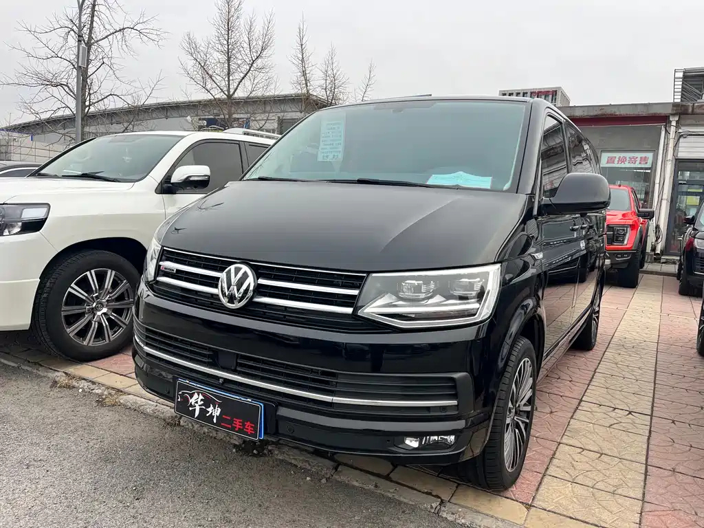 VOLKSWAGEN MULTIVAN 2019