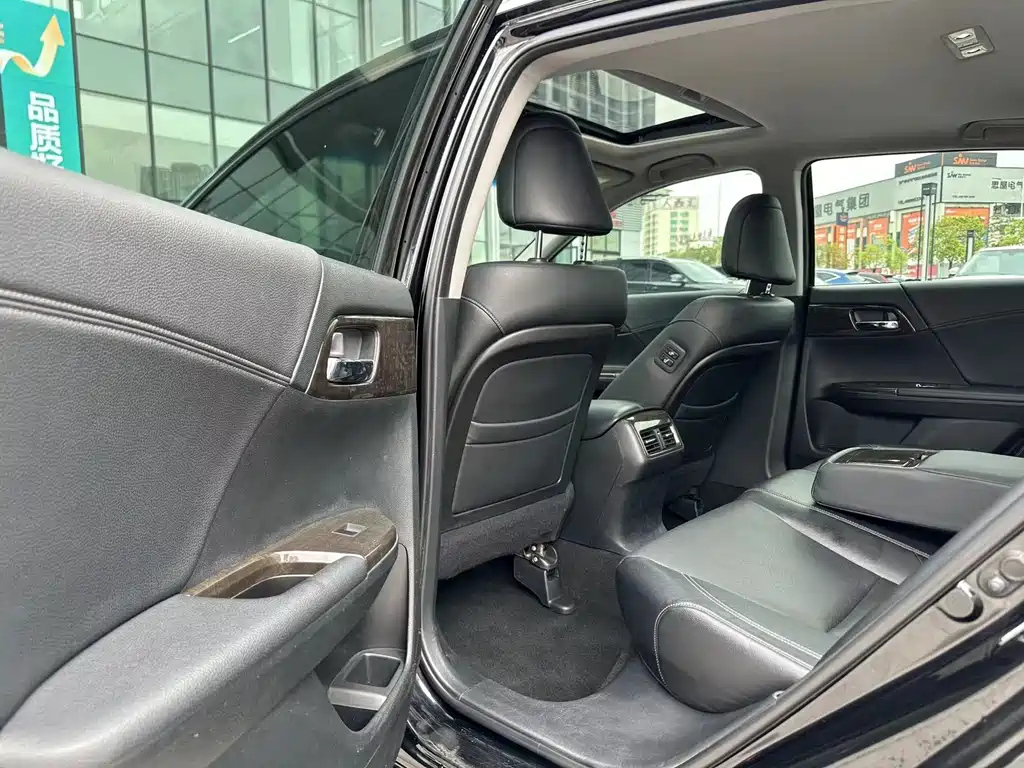 HONDA ACCORD 2015