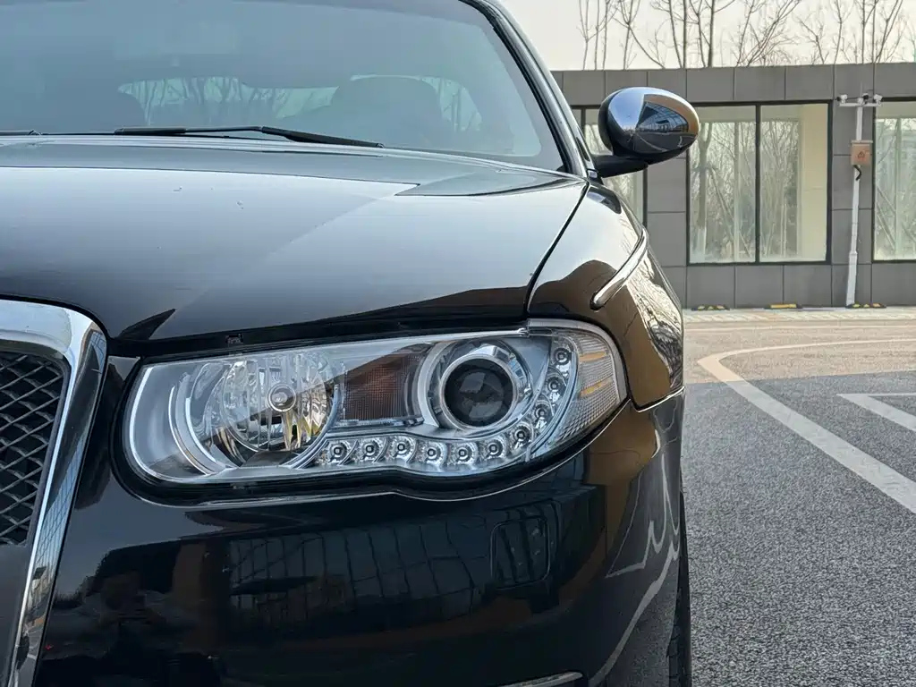 ROEWE 750 2012