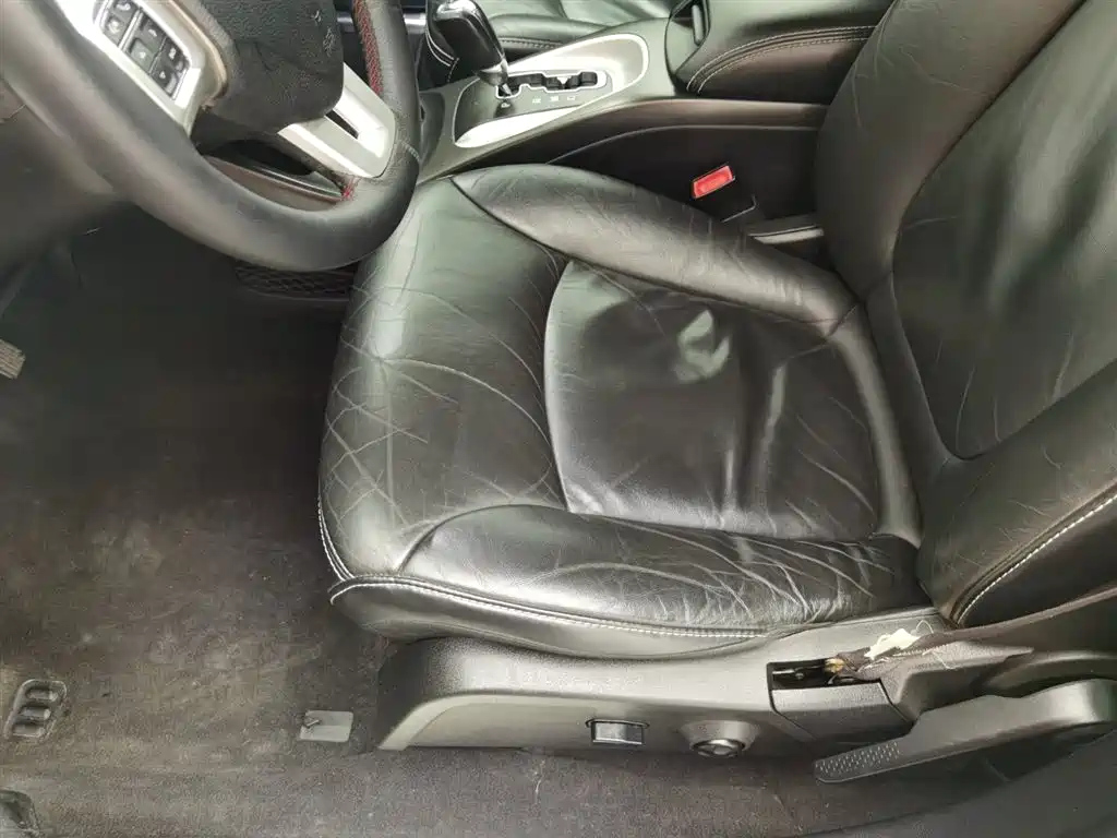 DODGE JCUV 2015