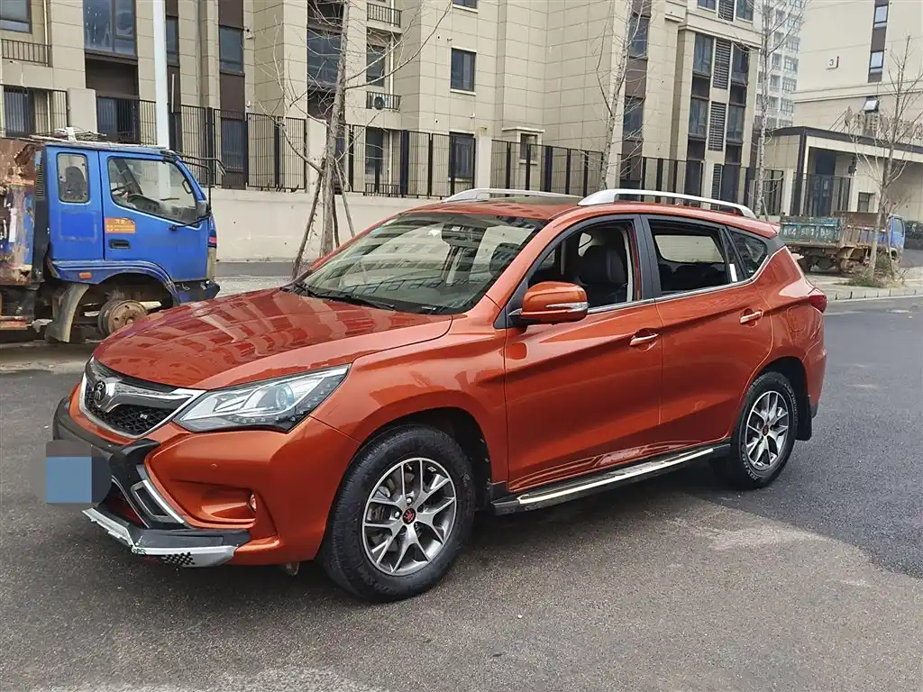 BYD SONG 2016