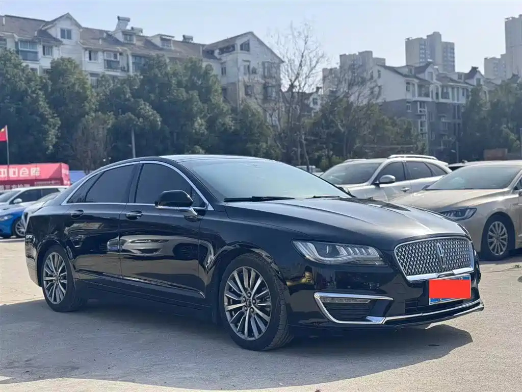 LINCOLN MKZ 2018