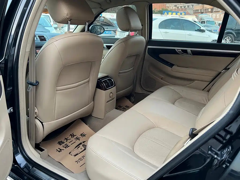 ROEWE 750 2013