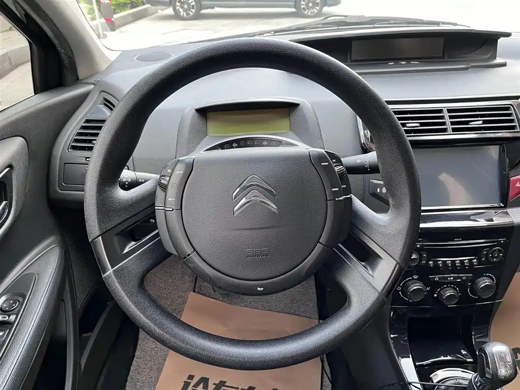 CITROEN C-QUATRE 2012