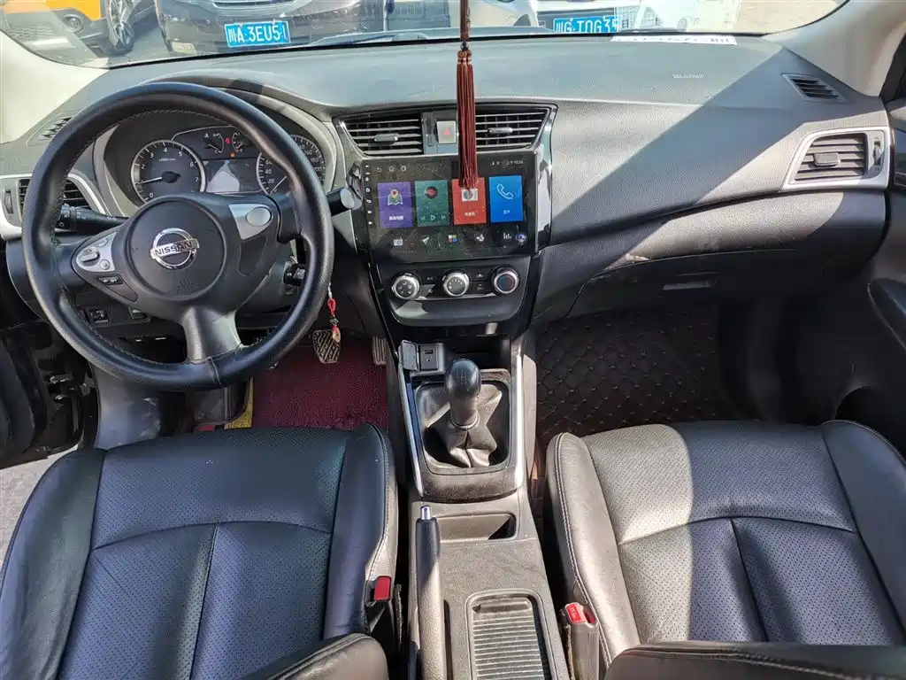 NISSAN SYLPHY 2018