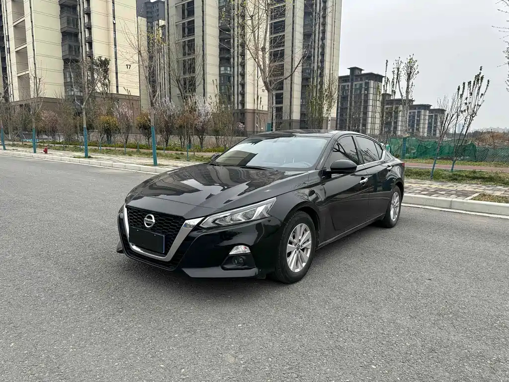 NISSAN TEANA 2019