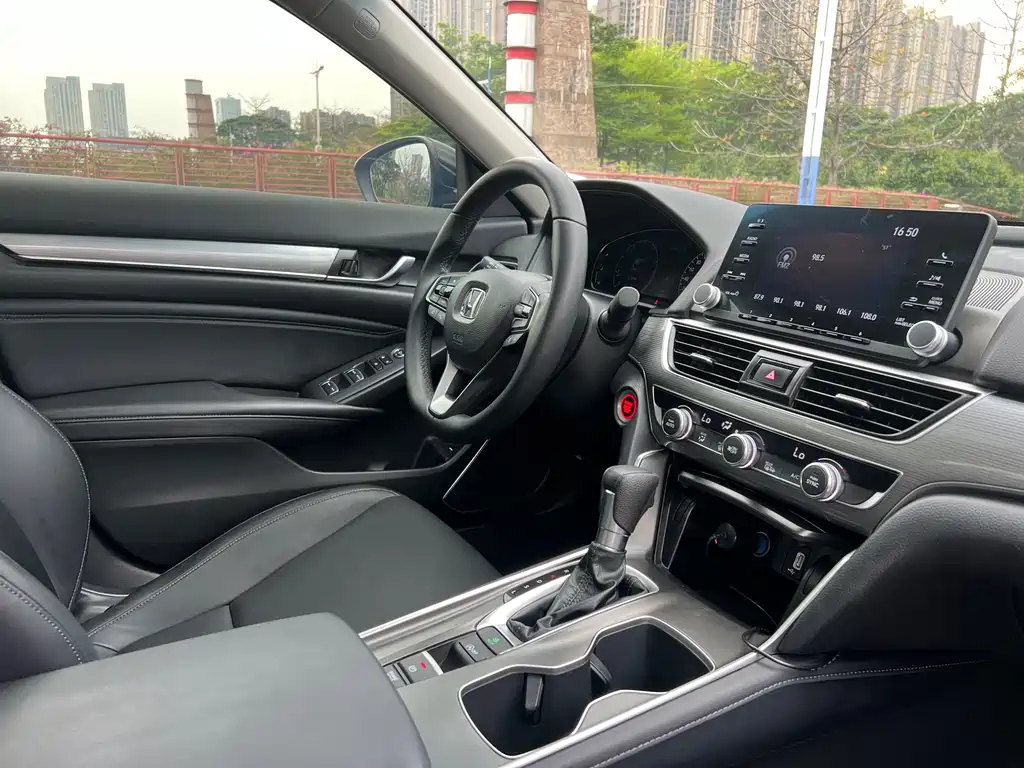 HONDA ACCORD 2021