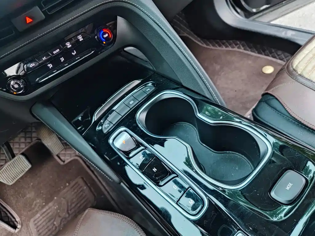 BUICK ENVISION 2022