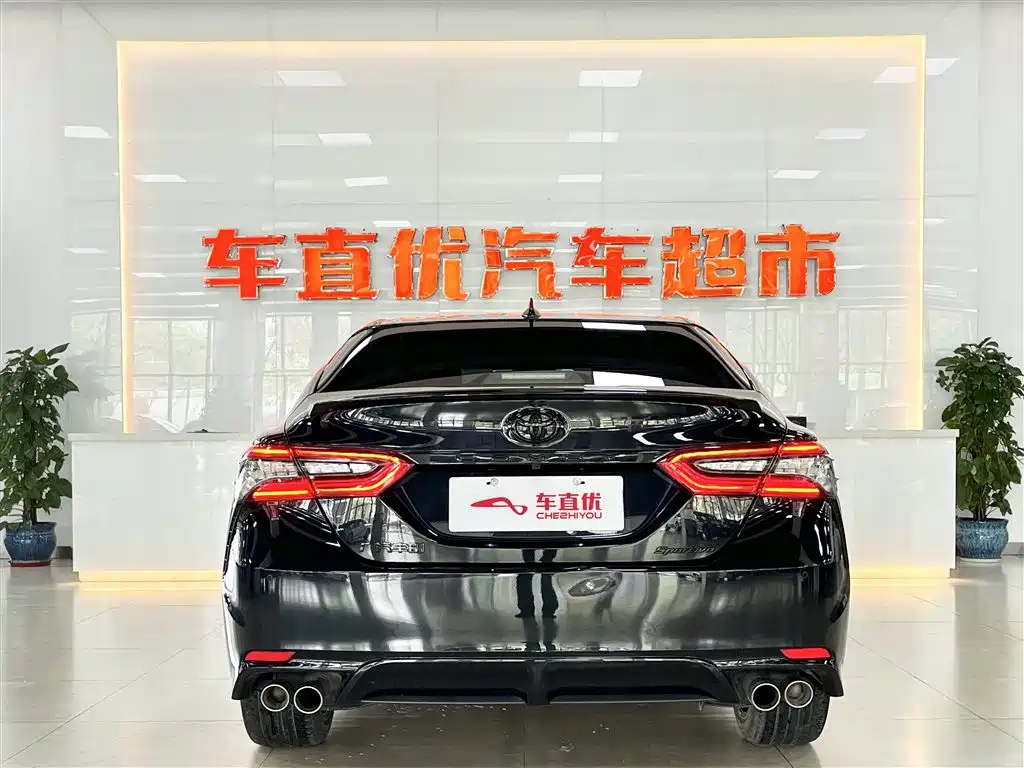 TOYOTA CAMRY 2022