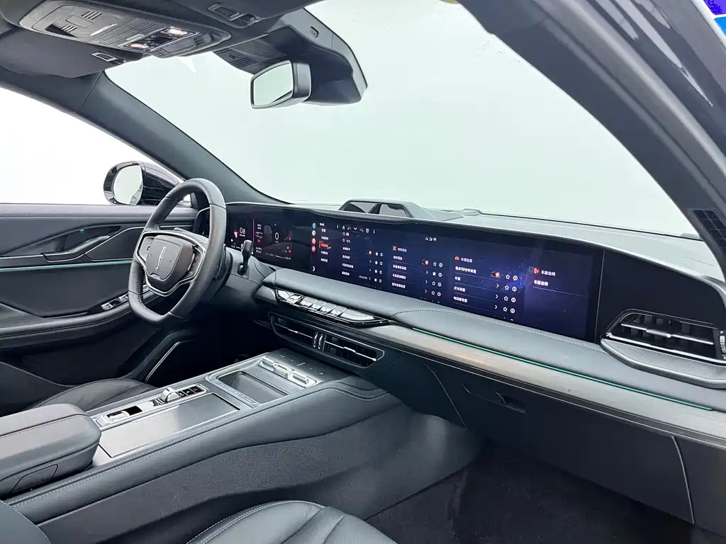 LINCOLN Z 2023
