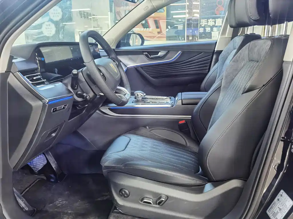 HONGQI HS5 2023