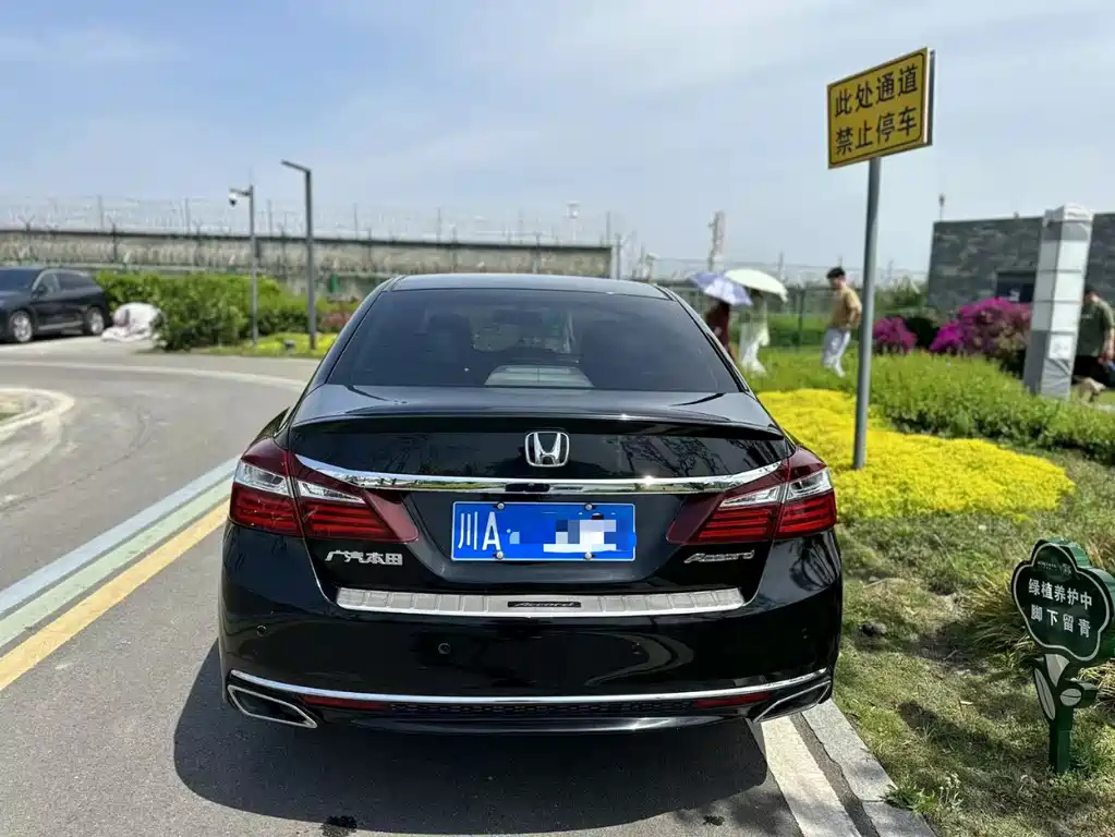 HONDA ACCORD 2017