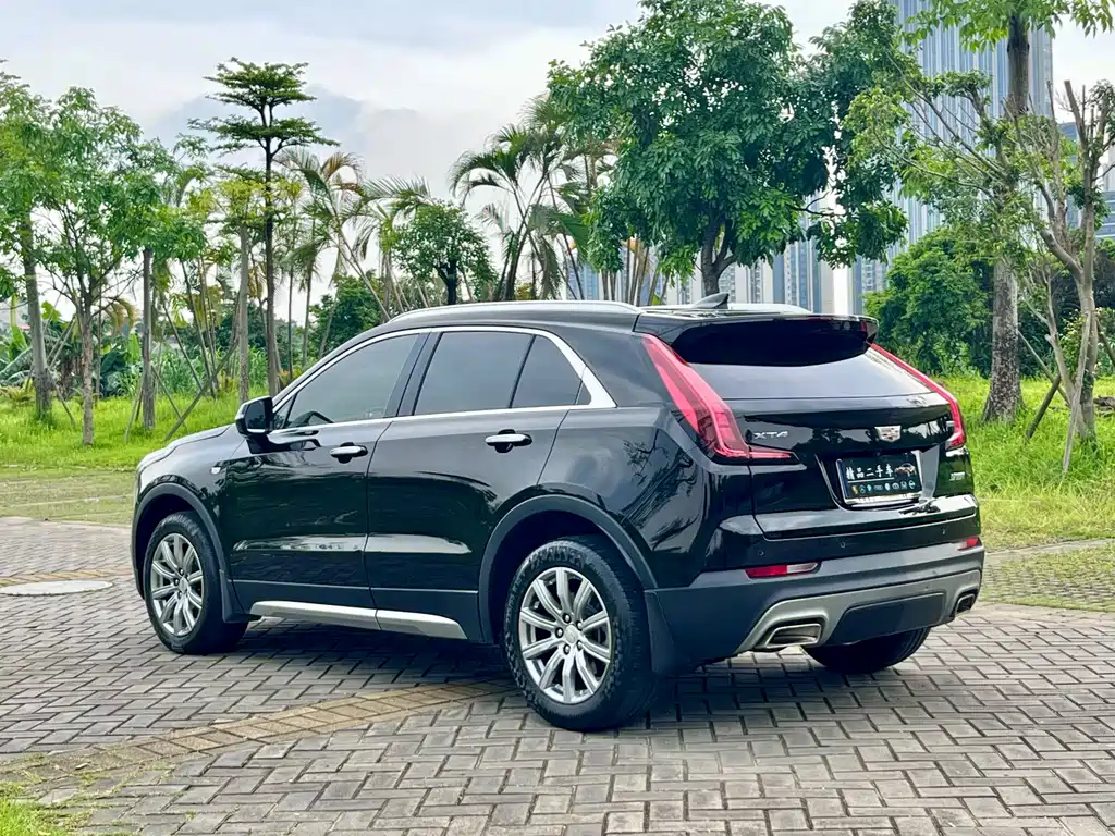 CADILLAC XT4 2020