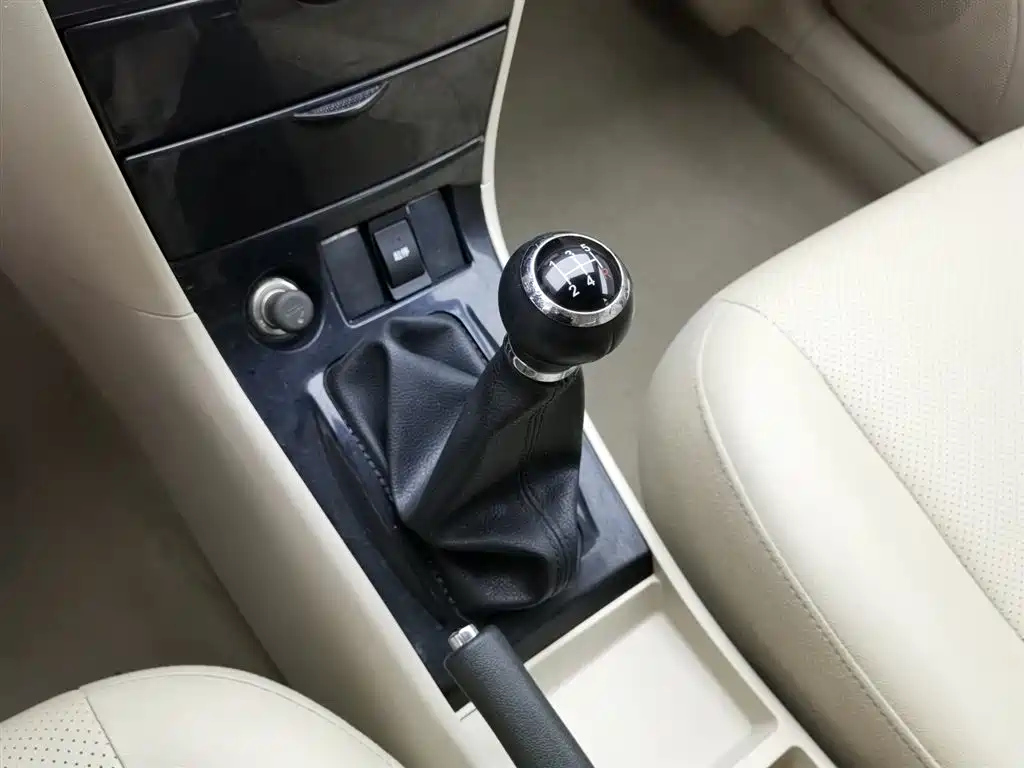 BYD F3 2015