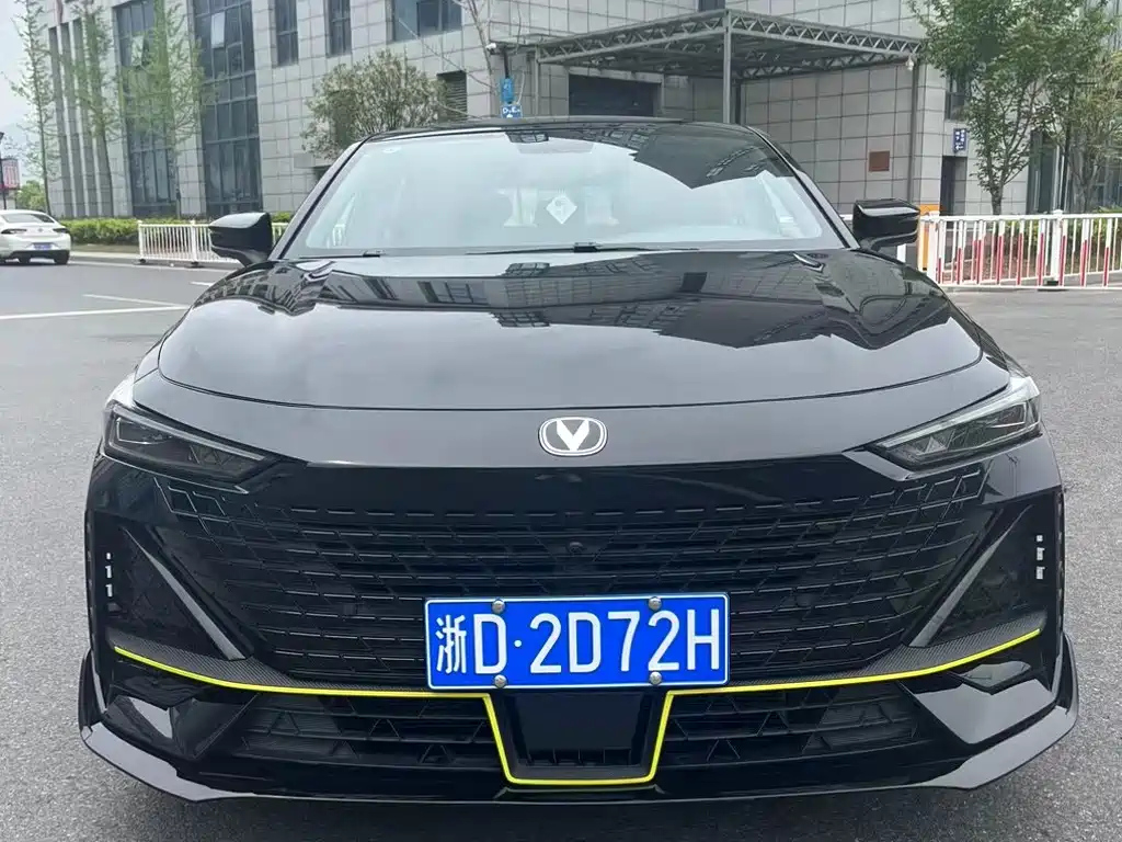 CHANGAN UNI-V 2024