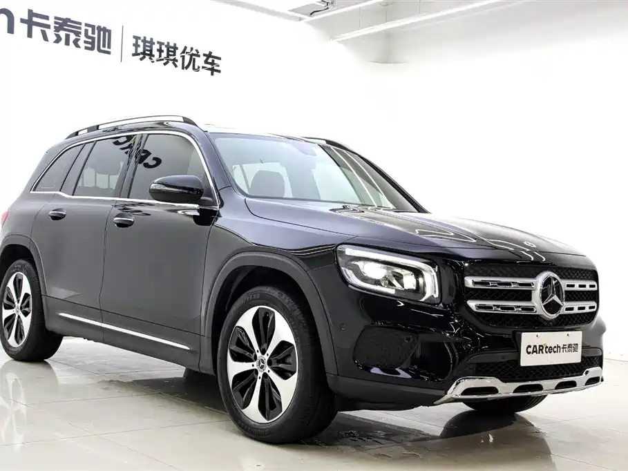 MERCEDES BENZ GLB 2021