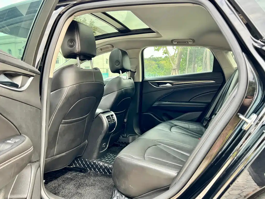 BUICK LACROSSE 2022