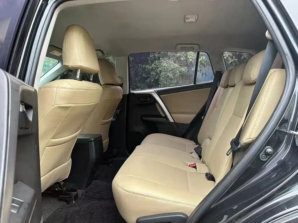 TOYOTA RAV4 RONGFANG 2017